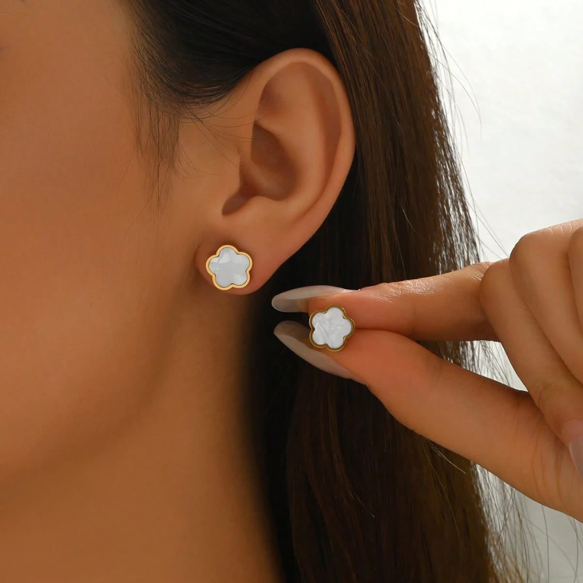 Flower Decor Stud Earrings